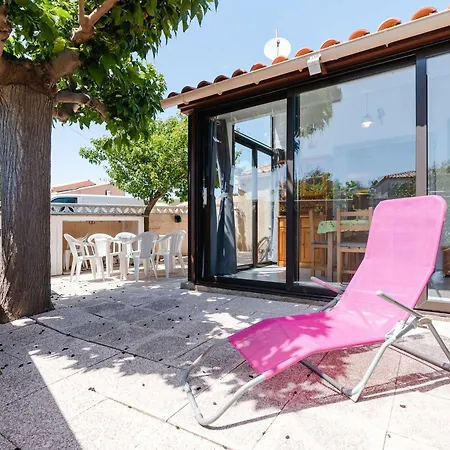 Villa Pavillon Climatise 3 Avec Terrasse A 250m De La - Fr-1-409-91 *